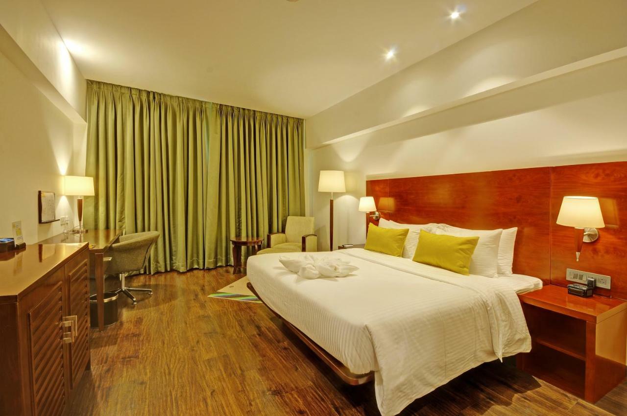รีเจนตา เซ็นทรัล เฮสเชีย ดาเฮช Hotel Dahej ภายนอก รูปภาพ